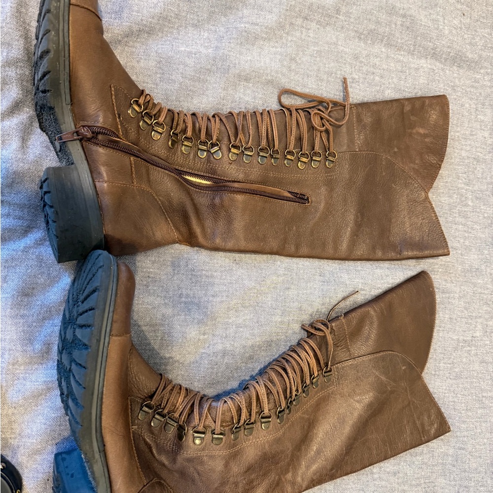 Brown Lace-Up Women's Mid-Calf Boots